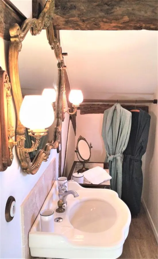 Capmasil Maison D'Hotes Et Spa Virac